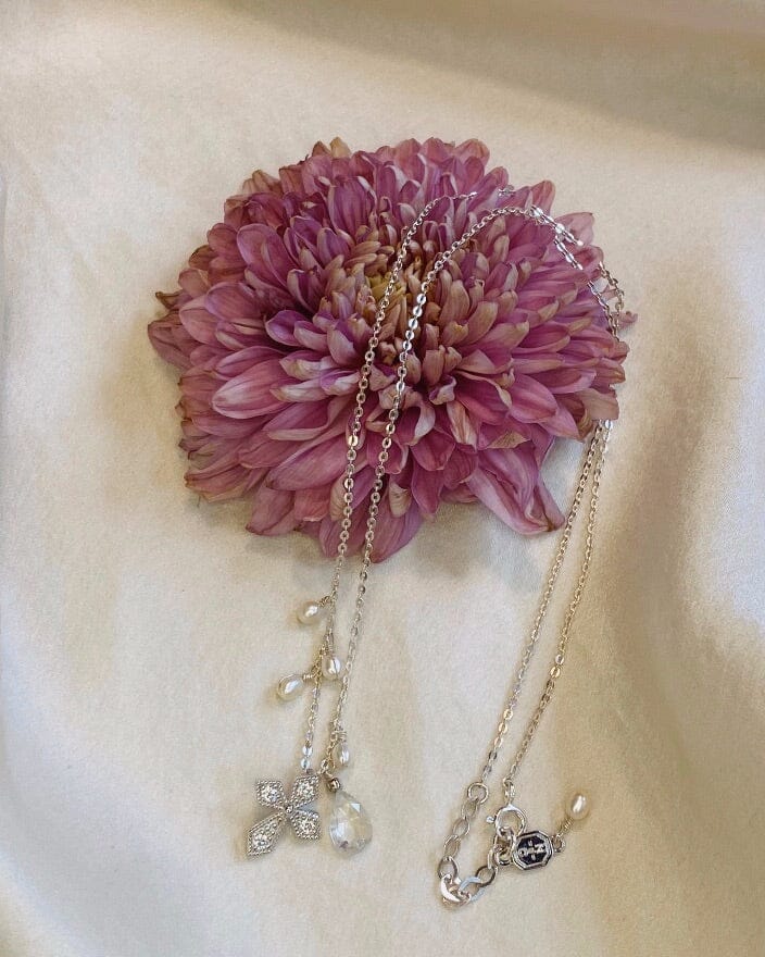 stunning  simple  silver  pearls  necklace  jewelry  jewellery  inspiring  handmade  cross  colliers  collier  chic  boho  bijoux  beads