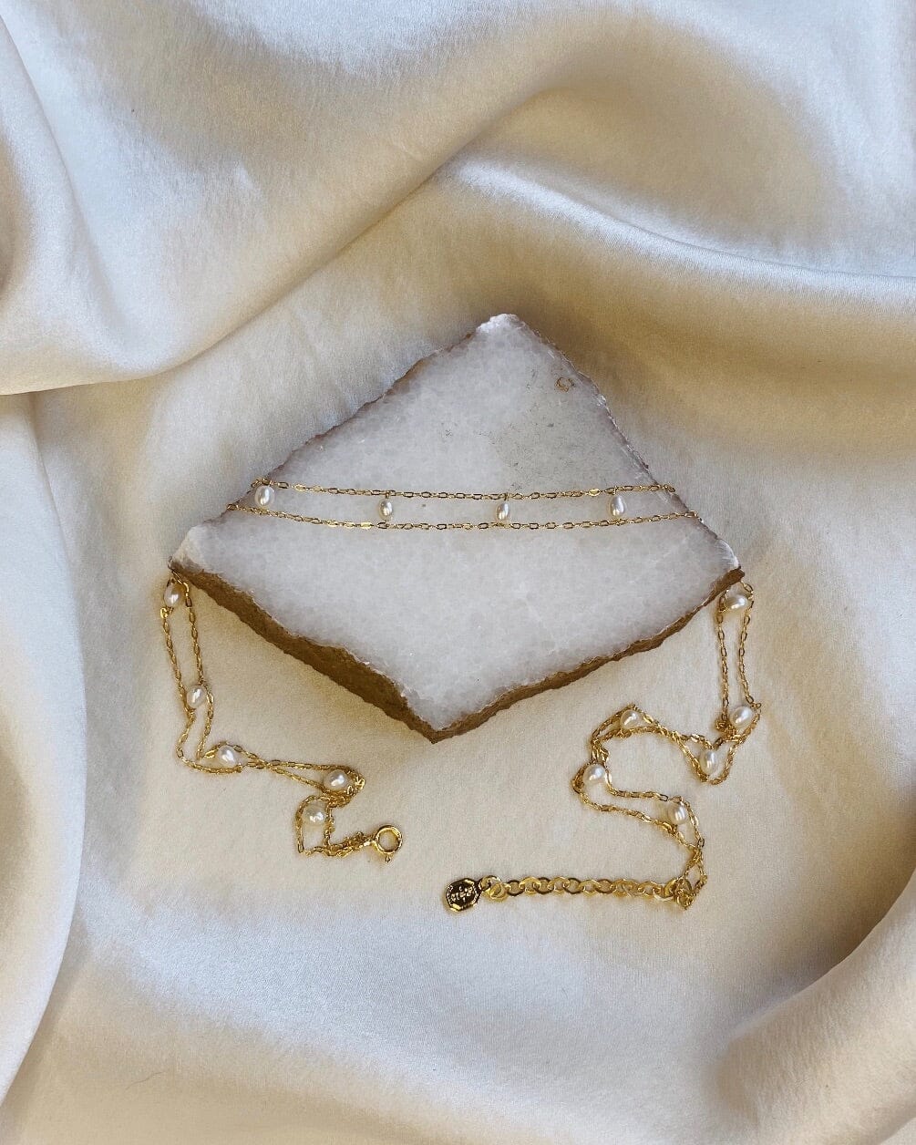 vermeil  stunning  simple  rings  necklace  mother pearl  locker  jewelry  jewellery  glamorous  doble chain  cute  colliers  collier  chic  bijoux