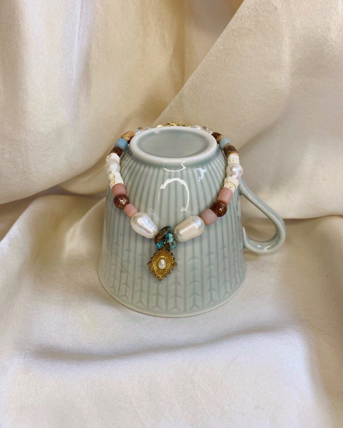 stunning  simple  silver  rings  pink  pearls  locker  jewelry  jewellery  cute  crystal  chic  ceramic  bracelet  bijoux  beads