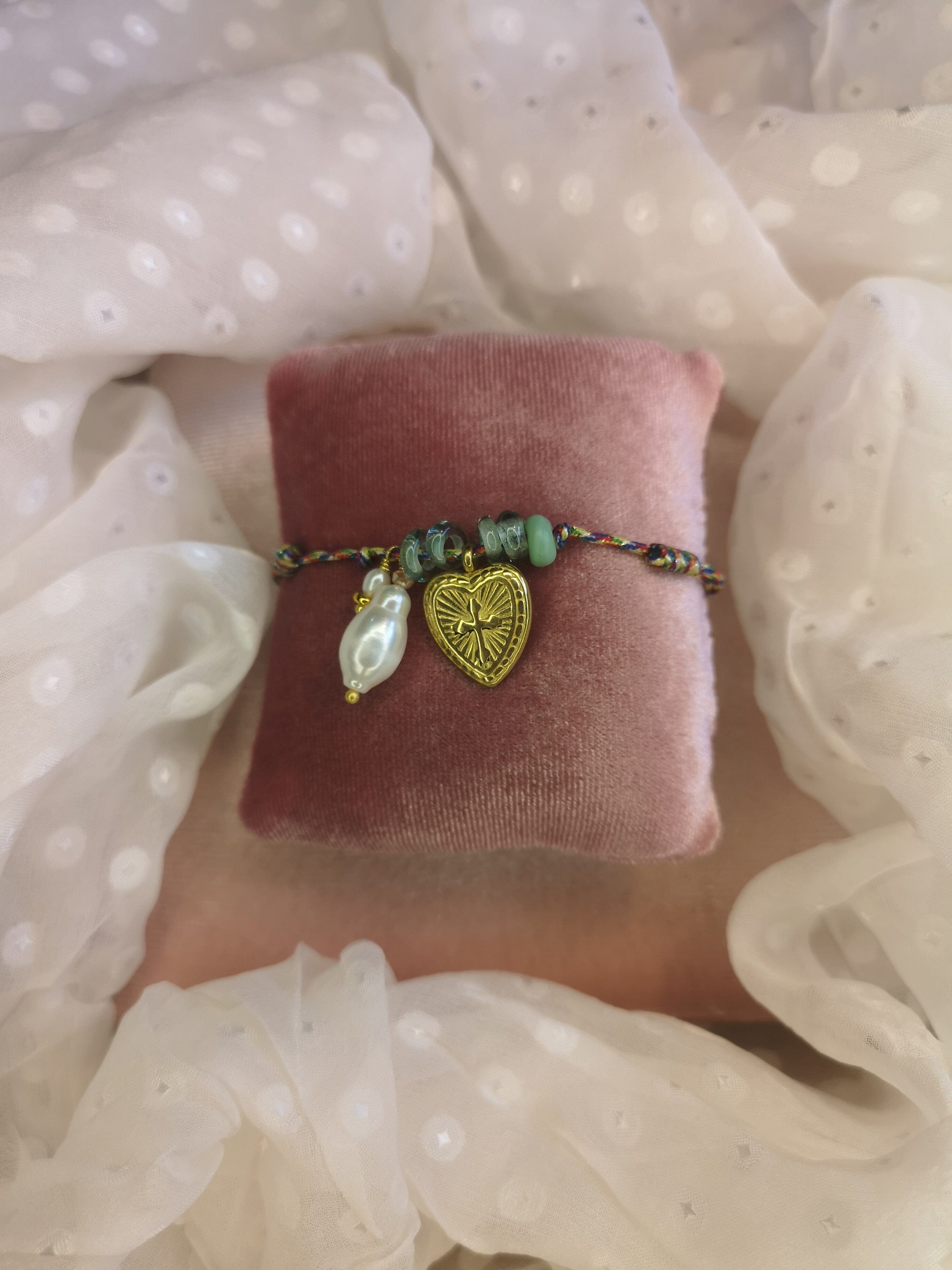 perle  Nouveautés  new jewellery  jewellery  croix  couleur  coeur  bracelet