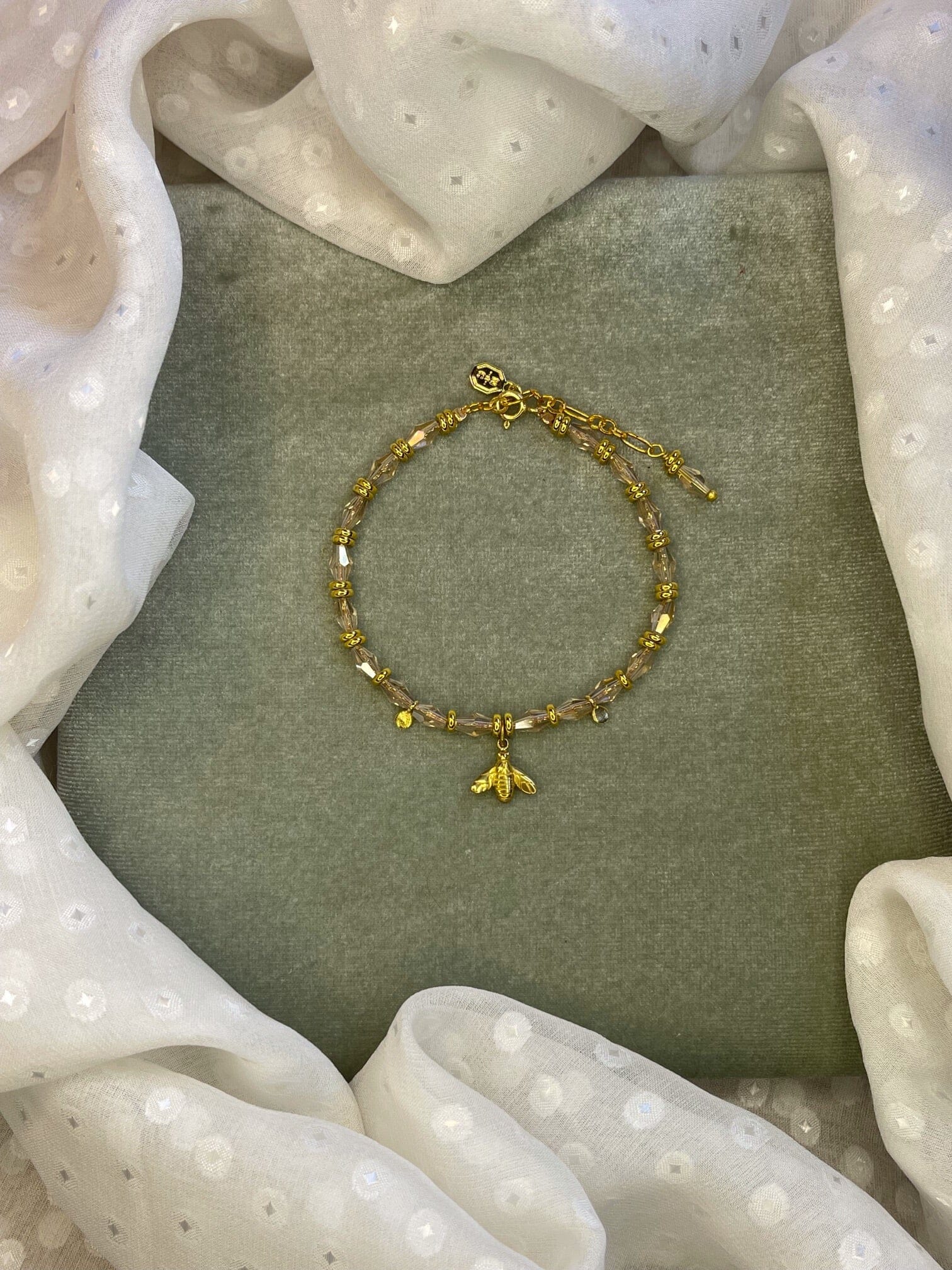 Nouveautés  new jewellery  jewellery  bracelet  abeille