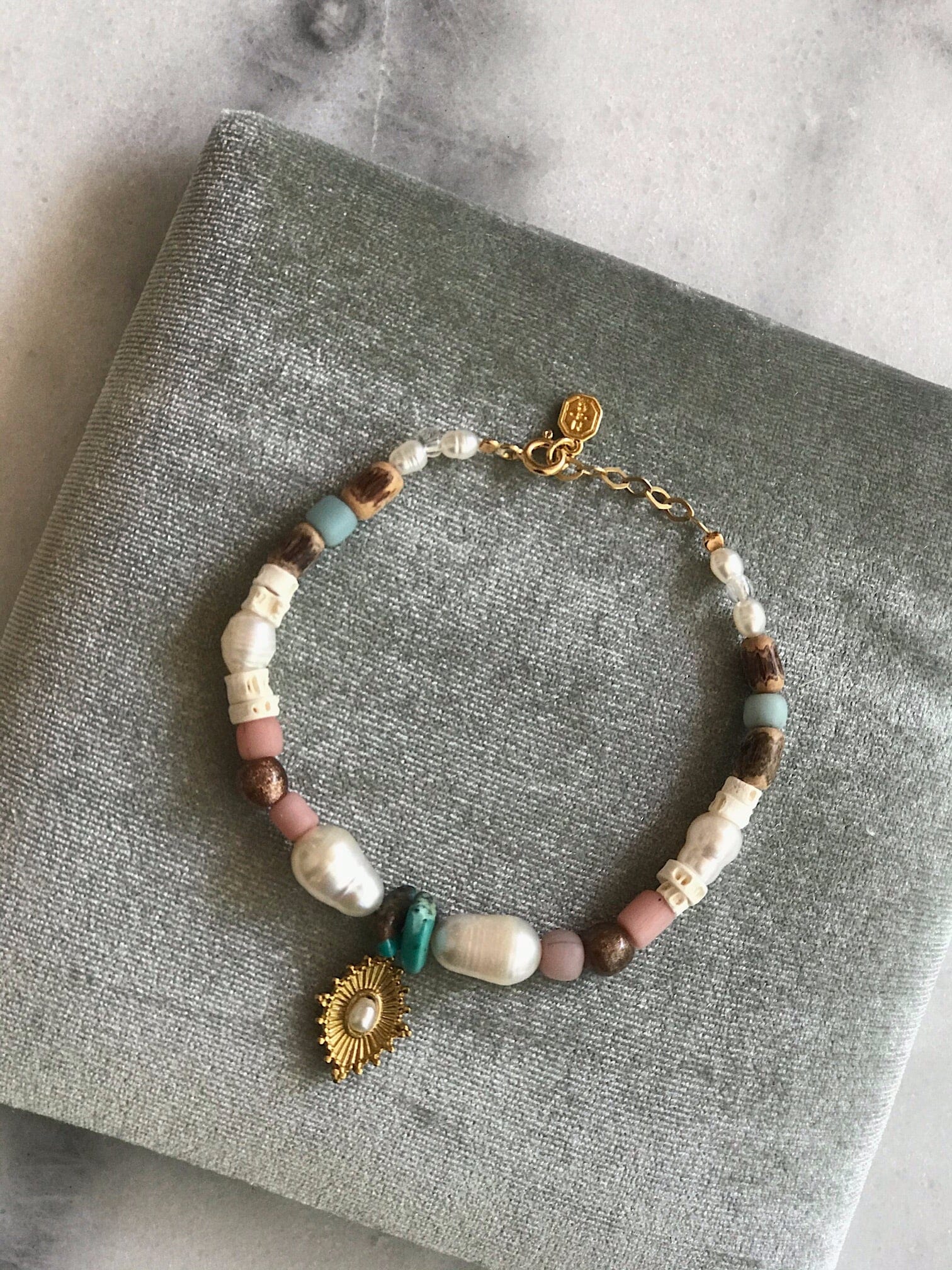 stunning  simple  silver  rings  pink  pearls  locker  jewelry  jewellery  cute  crystal  chic  ceramic  bracelet  bijoux  beads