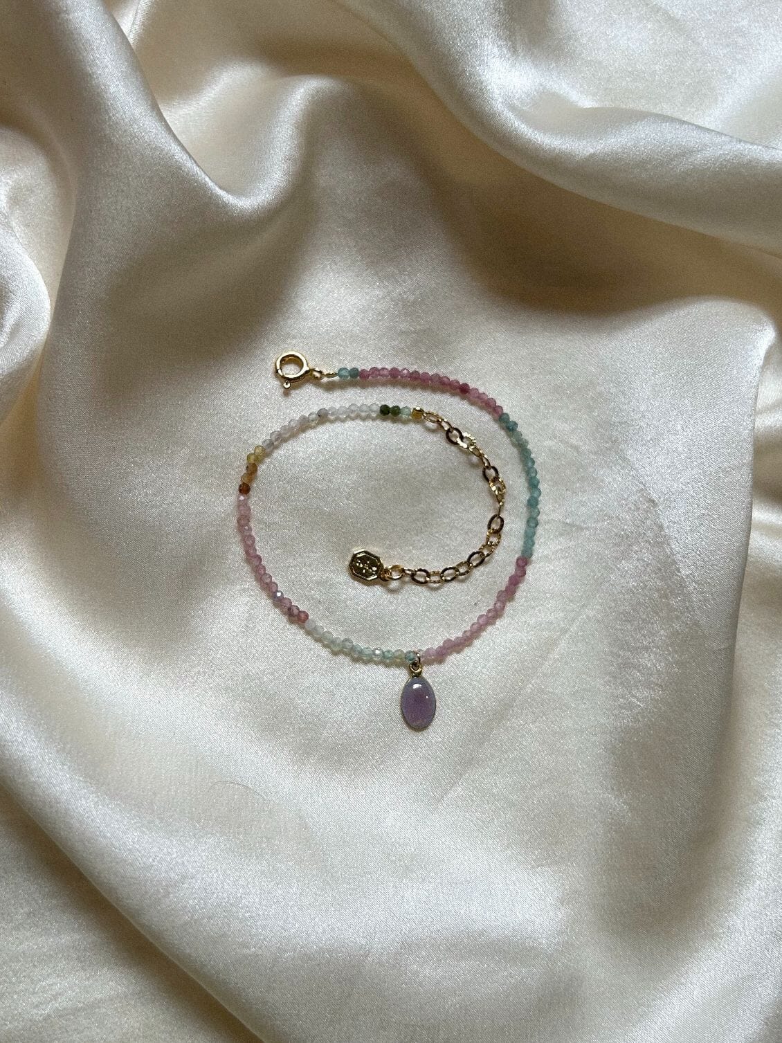 #bracelet #perles #coloré #summer #été #cute #pretty #bali #bijoux #jewellery #jelwery #indispensable #féminin #soft 